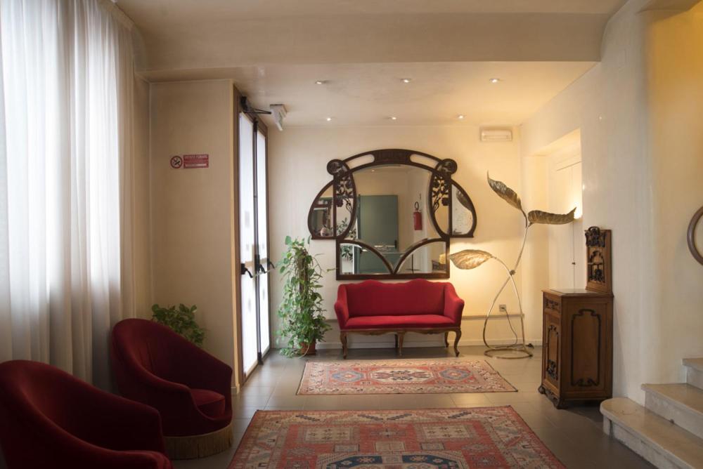Hotel Due Mori Vicenza Exterior photo